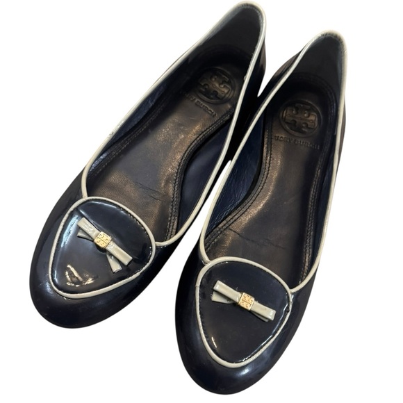 Tory Burch Dakota Patent Calf Ballet Loafers - Picture 5 of 7